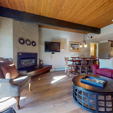 Ptarmigan House Villa Steamboat Springs Room photo