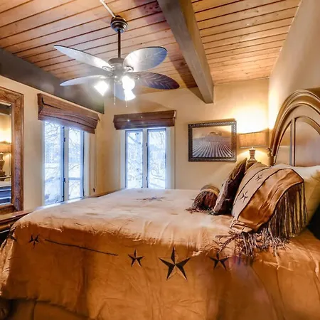 Ptarmigan House Villa Steamboat Springs Room photo