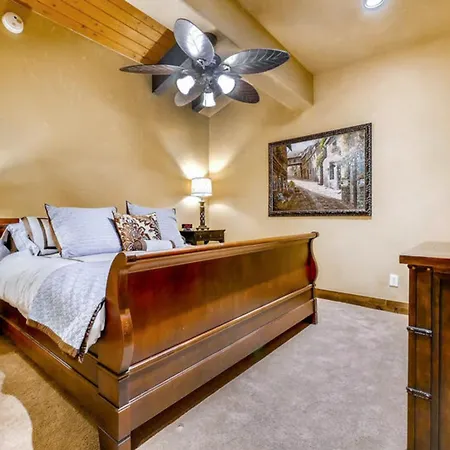 Ptarmigan House Villa Steamboat Springs Room photo